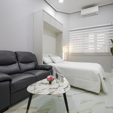 Lovely Apartment In Gran Via Madrid Exterior photo